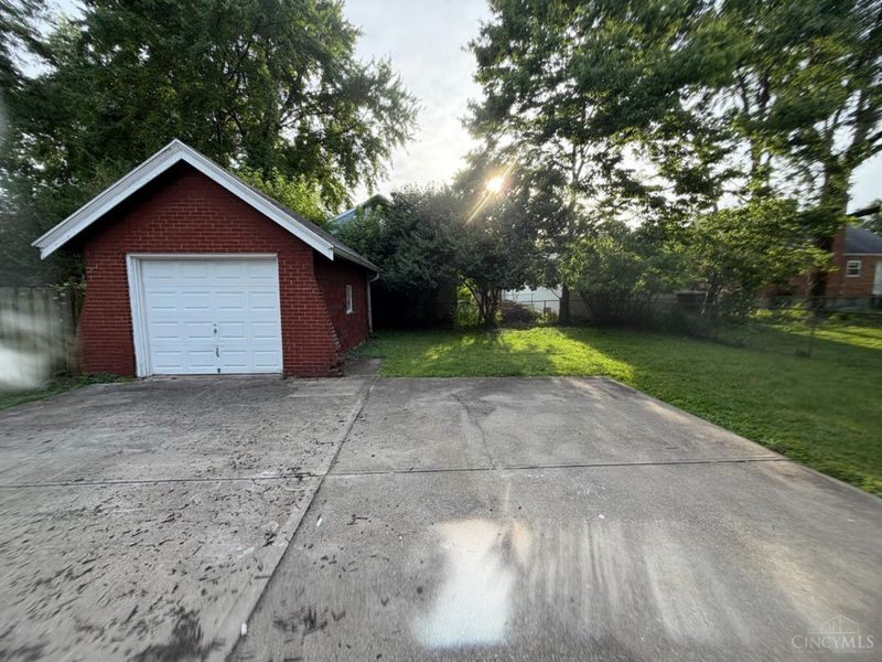 7227 Plainfield Road, Deer Park, OH 45236 Photo 32