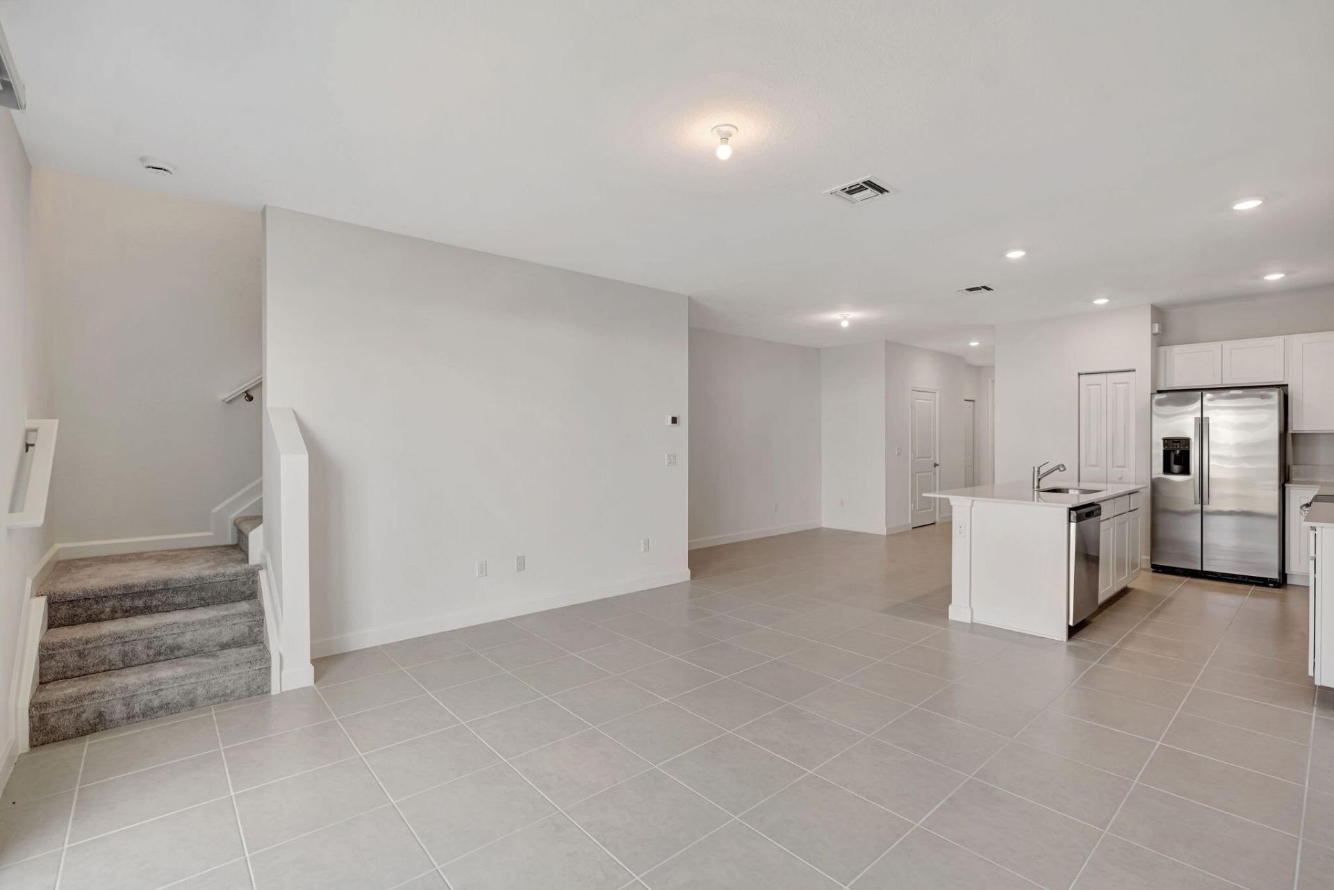 539 SE Rivergrass Street, Port Saint Lucie, FL 34984 Photo