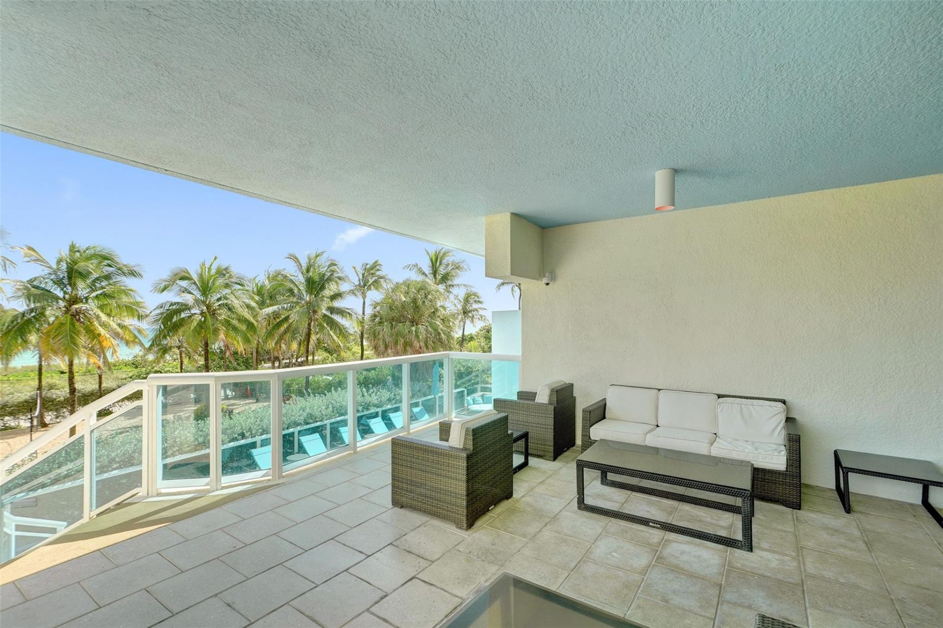 9172 Collins Avenue, Unit 302, Surfside, FL 33154 Photo