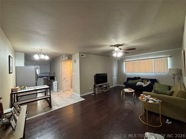 1313 E 48th Street, Unit 4, Tulsa, OK 74105