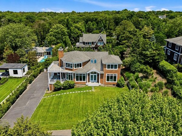 17 Oceanview Drive , Southampton, NY 11968