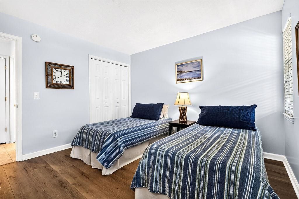 366 Pinehurst Ln. Photo 19