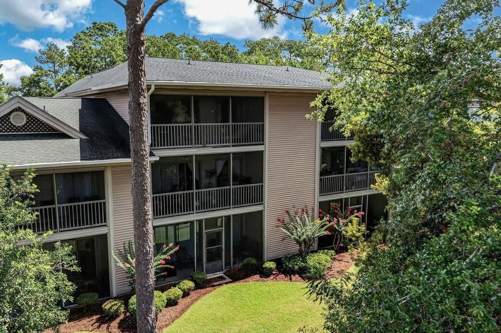 366 Pinehurst Ln. Photo 6