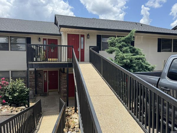 5371 CENTRAL Avenue, Unit 3D, Hot Springs, AR 71913
