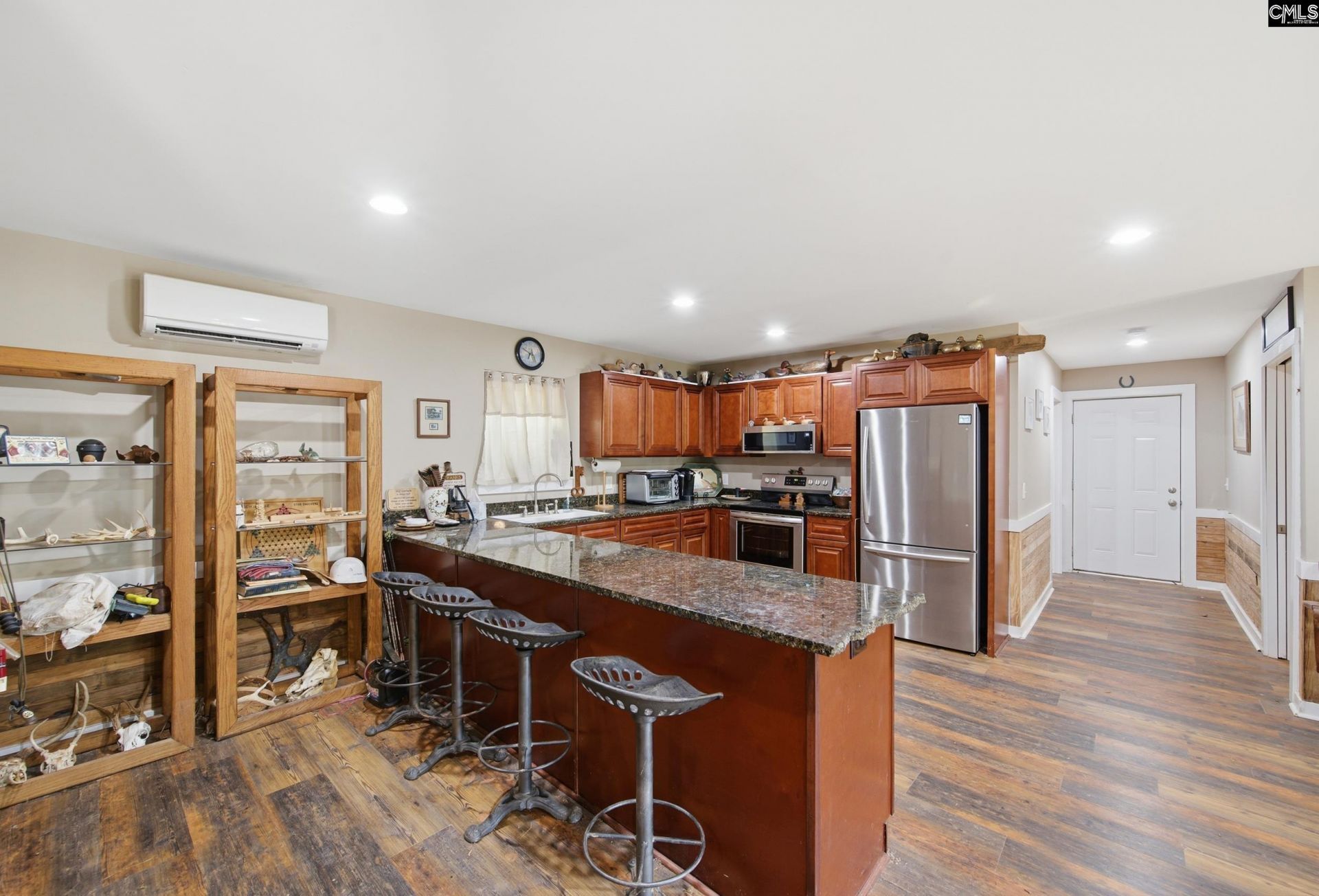 1579 Rockton Thruway Road  Photo 10