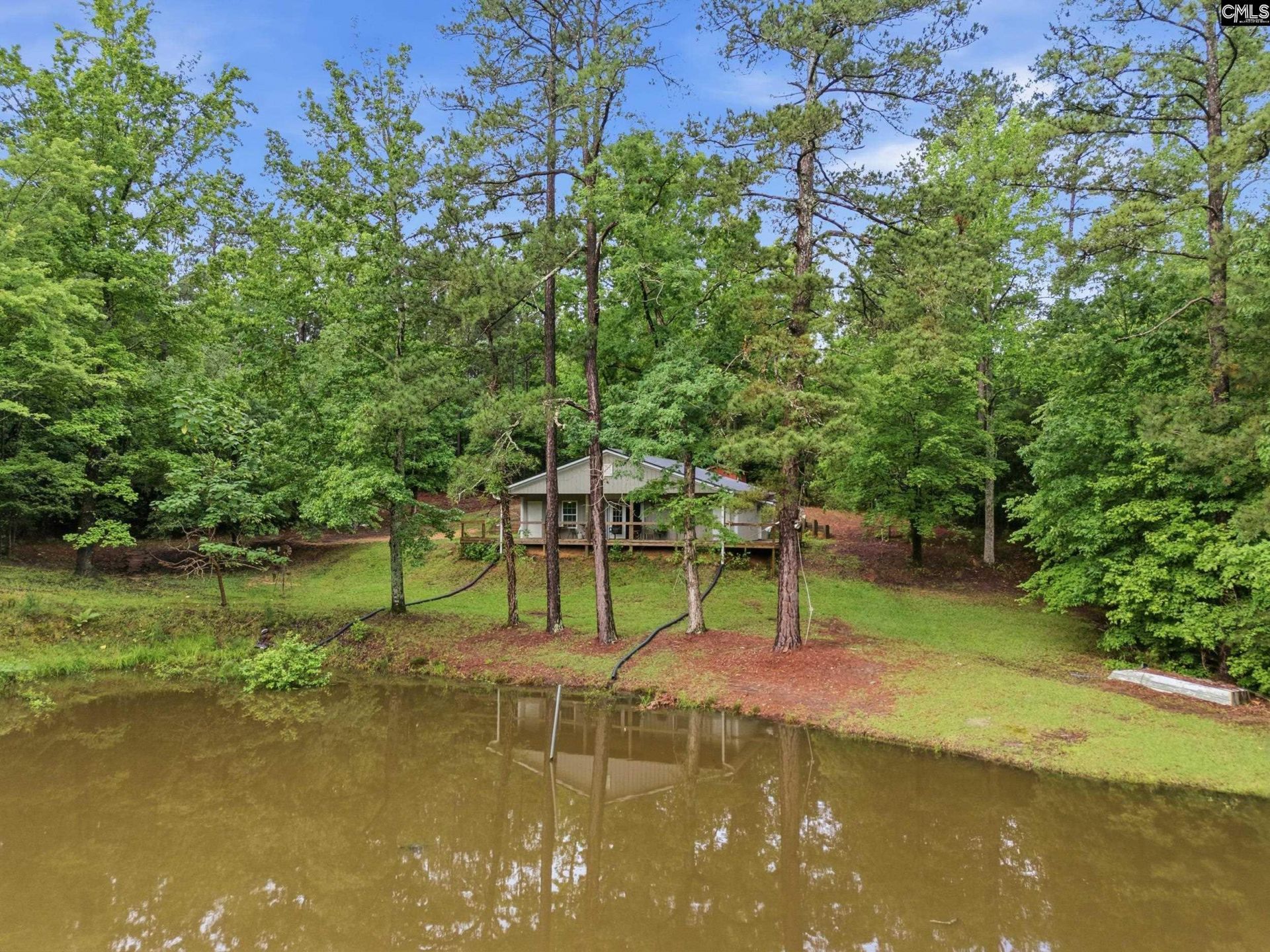 1579 Rockton Thruway Road Photo 11
