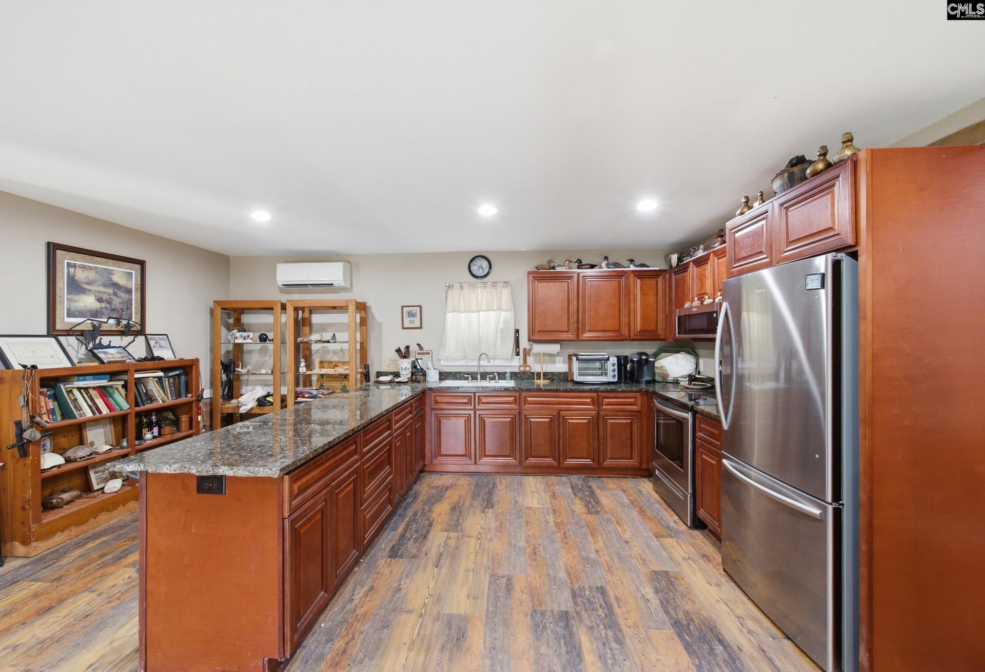 1579 Rockton Thruway Road Photo 20