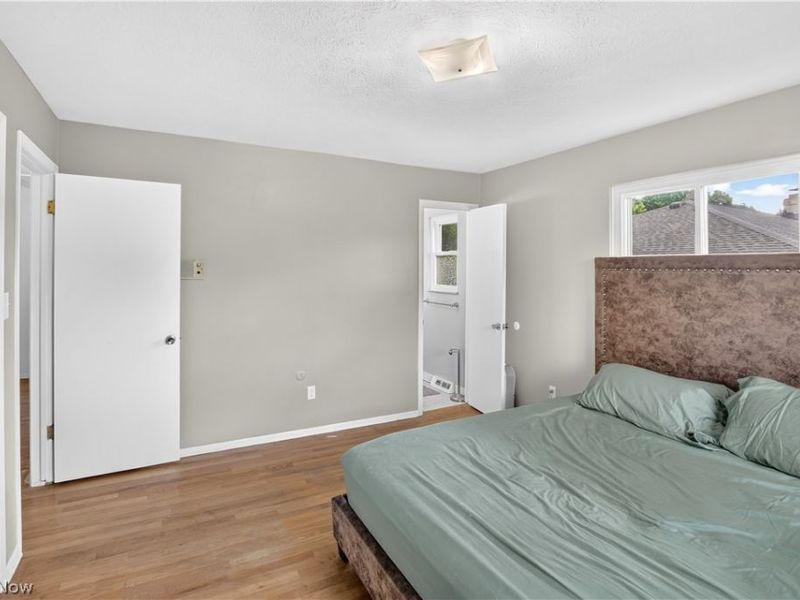 5040 Sandy Hook Drive, Parma, OH 44134 Photo 18