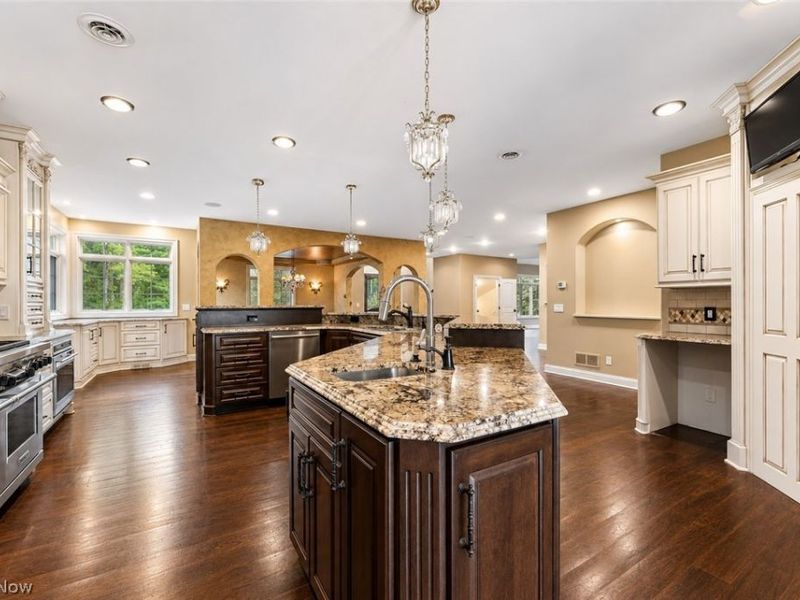 331 Timberidge Trail, Gates Mills, OH 44040 Photo 10