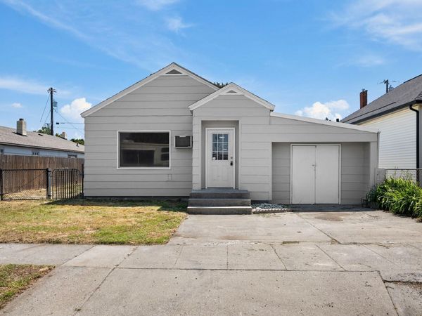 308 E 7th Ave, Ritzville, WA 99169