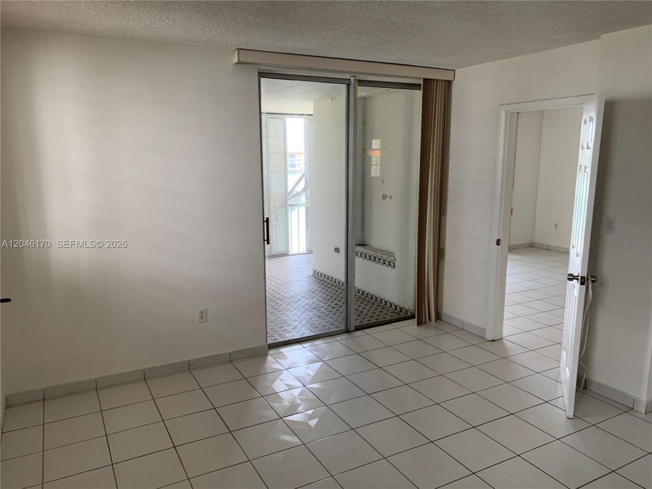 2861 Leonard Dr , Unit F301, Aventura, FL 33160 Photo