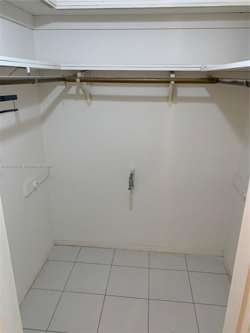 2861 Leonard Dr , Unit F301, Aventura, FL 33160 Photo