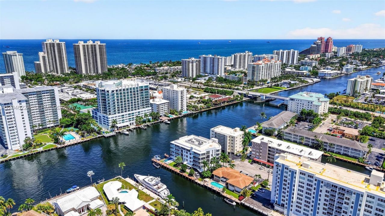 2895 NE 33rd Ct, Unit 3A, Fort Lauderdale, FL 33306 Photo
