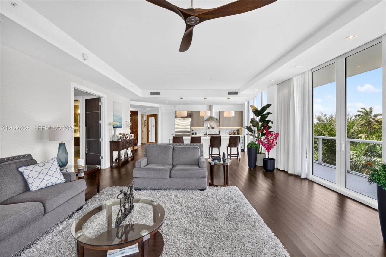 2895 NE 33rd Ct, Unit 3A, Fort Lauderdale, FL 33306 Photo