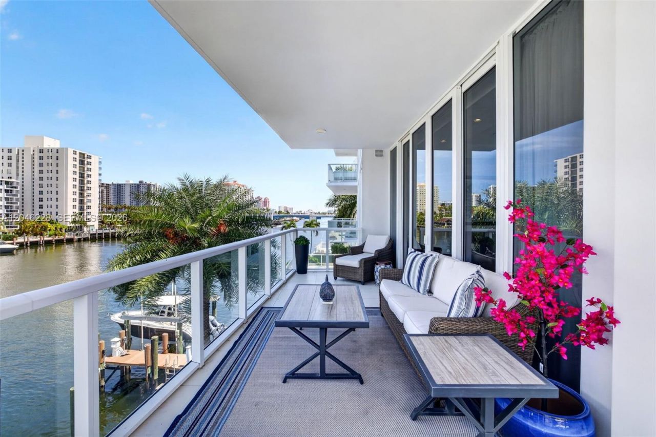 2895 NE 33rd Ct, Unit 3A, Fort Lauderdale, FL 33306 Photo
