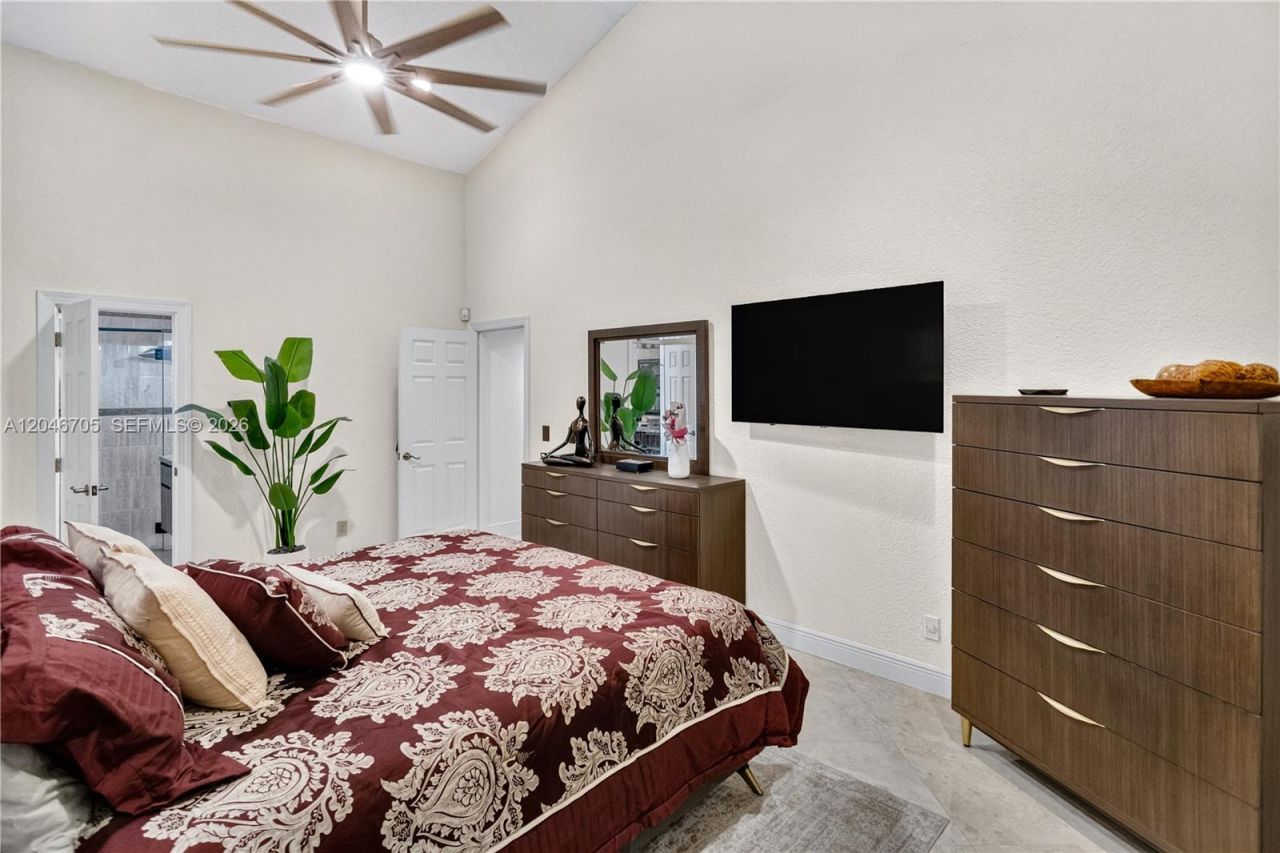 2620 Buttonwood Ave, Miramar, FL 33025 Photo