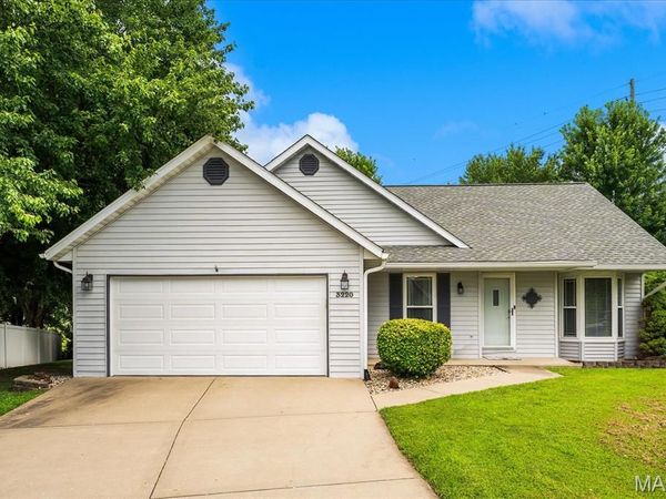 3220 Eastridge Drive, Shiloh, IL 62221