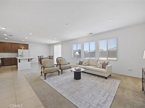 15530 Montalone Place, Bakersfield, CA 93314