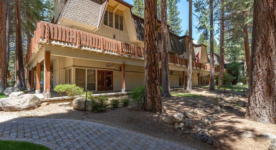 120 Country Club Dr, Unit 21, Incline Village, NV 89451 Photo
