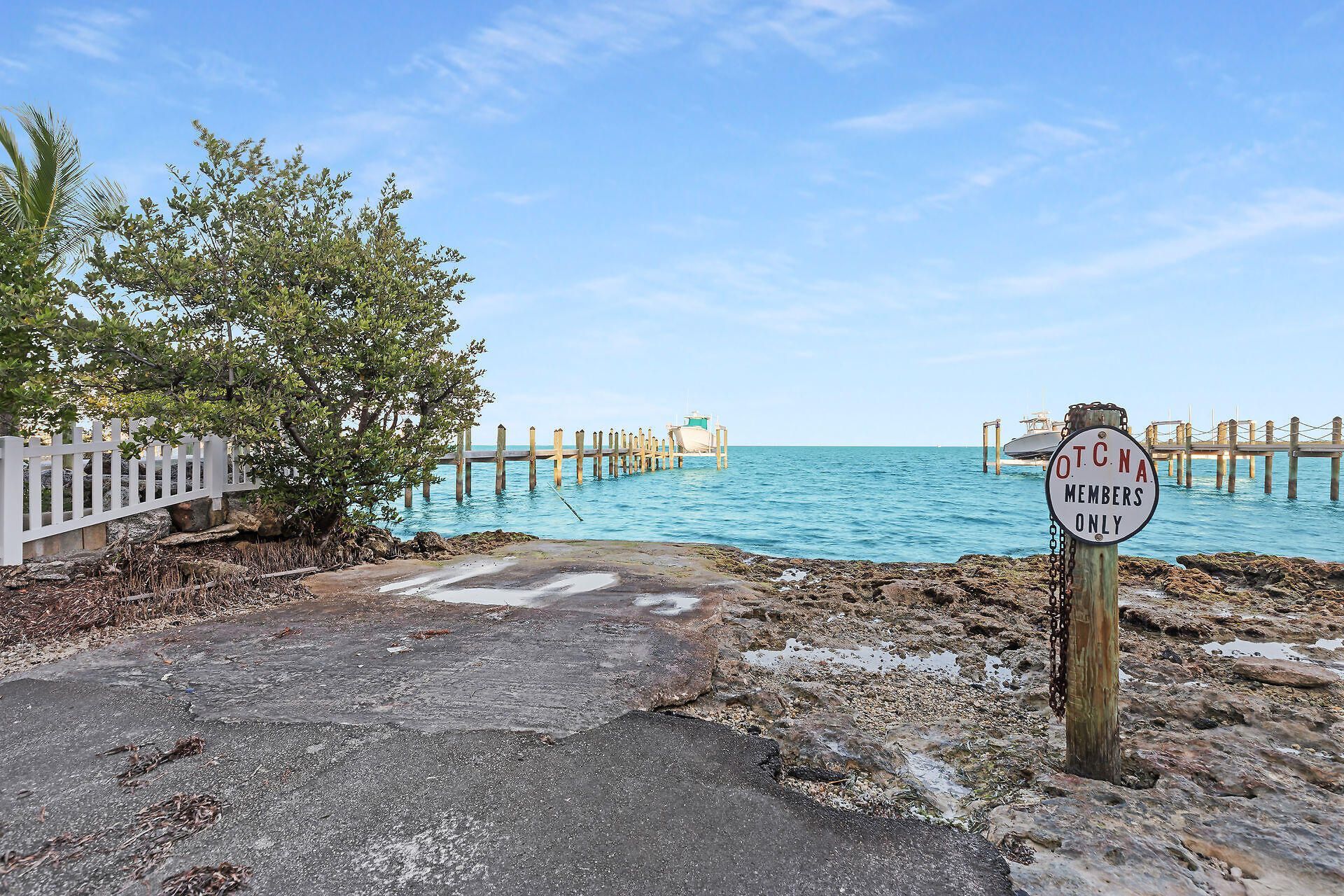 148 Sunrise Drive, Tavernier, FL 33070 Photo