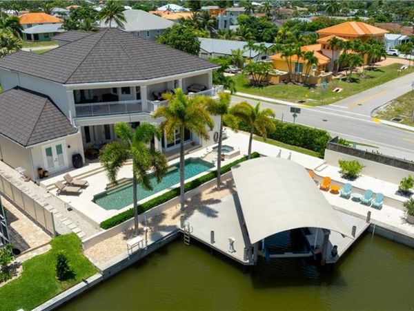 NAPLES, FL 34108