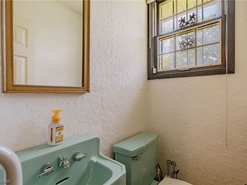 477 Snavely Road, Richmond Heights, OH 44143 Photo 24