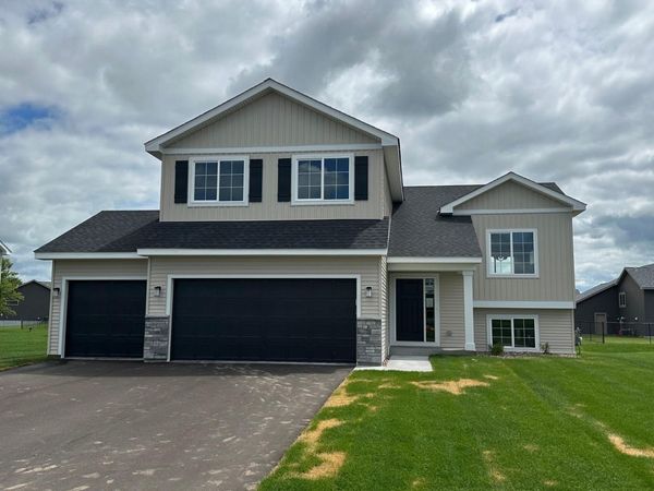 1518 Raccoon Lane, New Richmond, WI 54017
