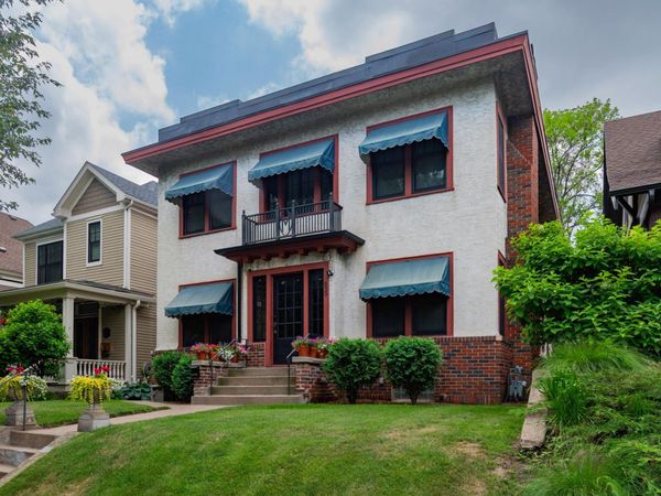 830 Lincoln Avenue , Saint Paul, MN 55105