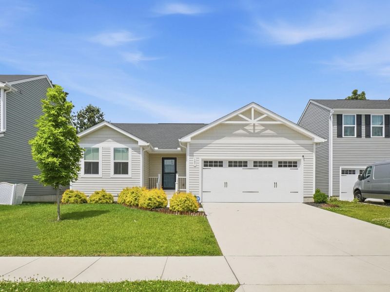 187 Chesapeake Circle, Springfield, OH 45505 Photo 2