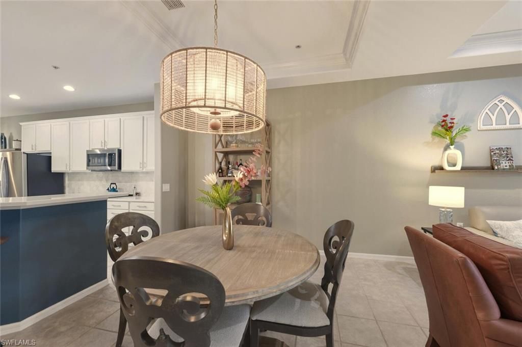 4833 Hampshire Ct, Unit 302, Naples, FL 34112 Photo