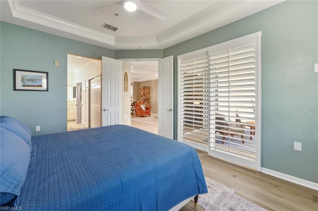 4833 Hampshire Ct, Unit 302, Naples, FL 34112 Photo