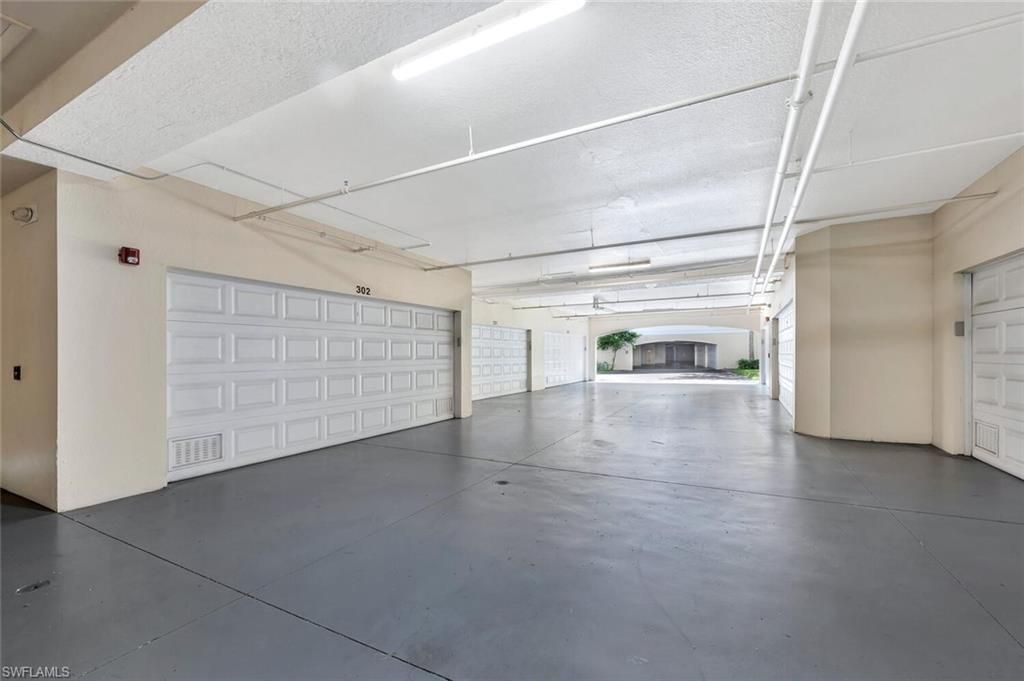 4833 Hampshire Ct, Unit 302, Naples, FL 34112 Photo