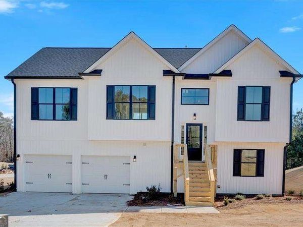16 Mountain Chase Road, Rome, GA 30165
