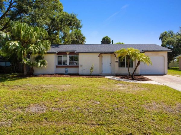 2500 LINTON LANE , PORT CHARLOTTE, FL 33952