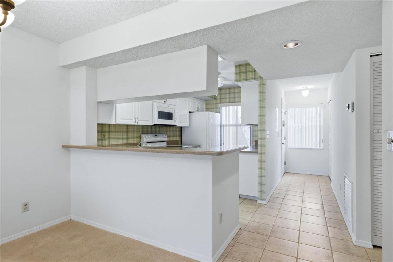 421 Cerromar Terrace, Unit 370, Venice, FL 34293 Photo