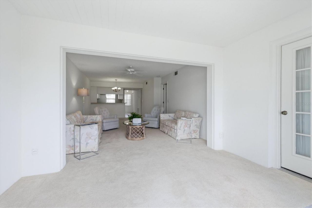 421 Cerromar Terrace, Unit 370, Venice, FL 34293 Photo