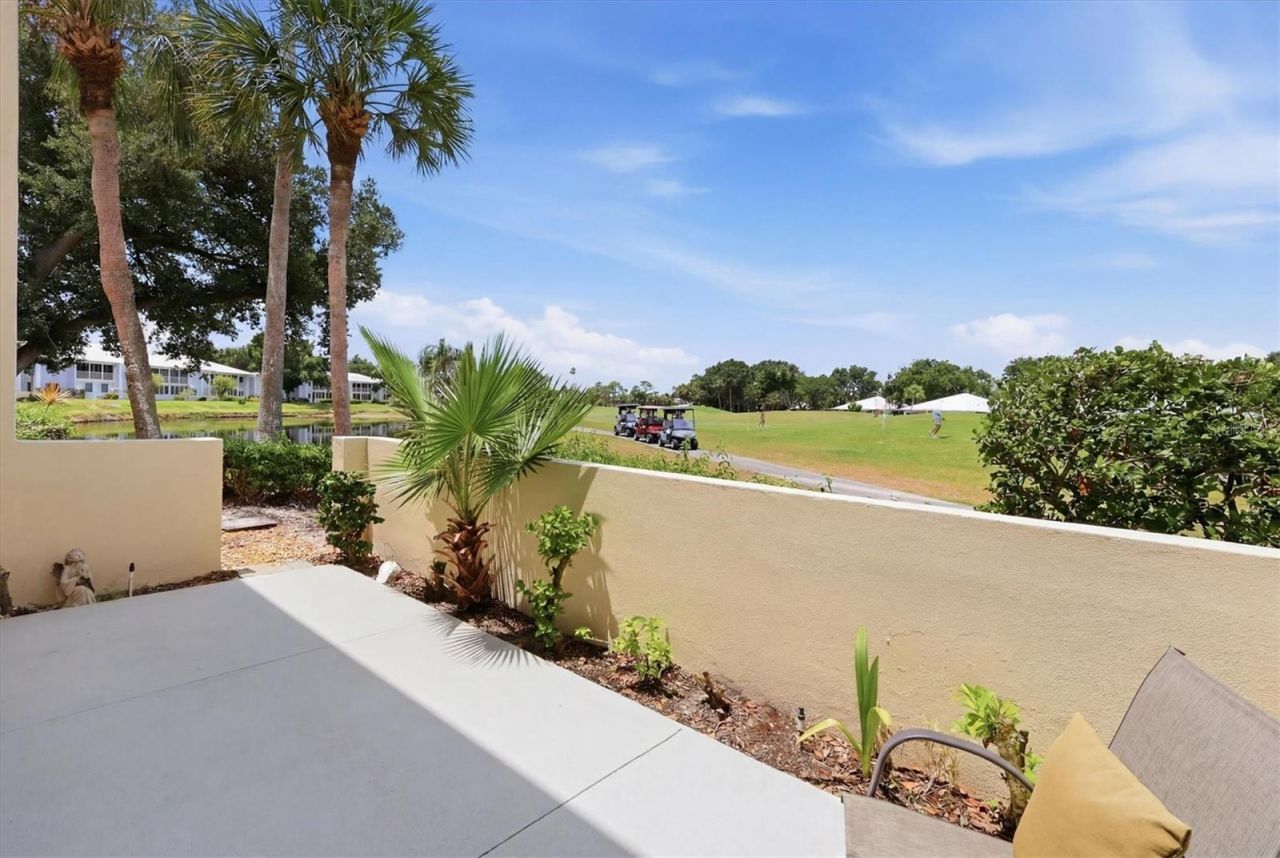 421 Cerromar Terrace, Unit 370, Venice, FL 34293 Photo