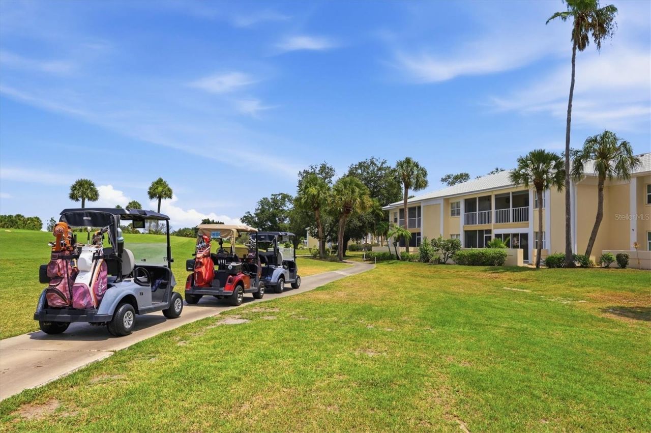 421 Cerromar Terrace, Unit 370, Venice, FL 34293 Photo