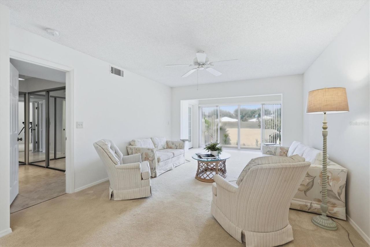 421 Cerromar Terrace, Unit 370, Venice, FL 34293 Photo