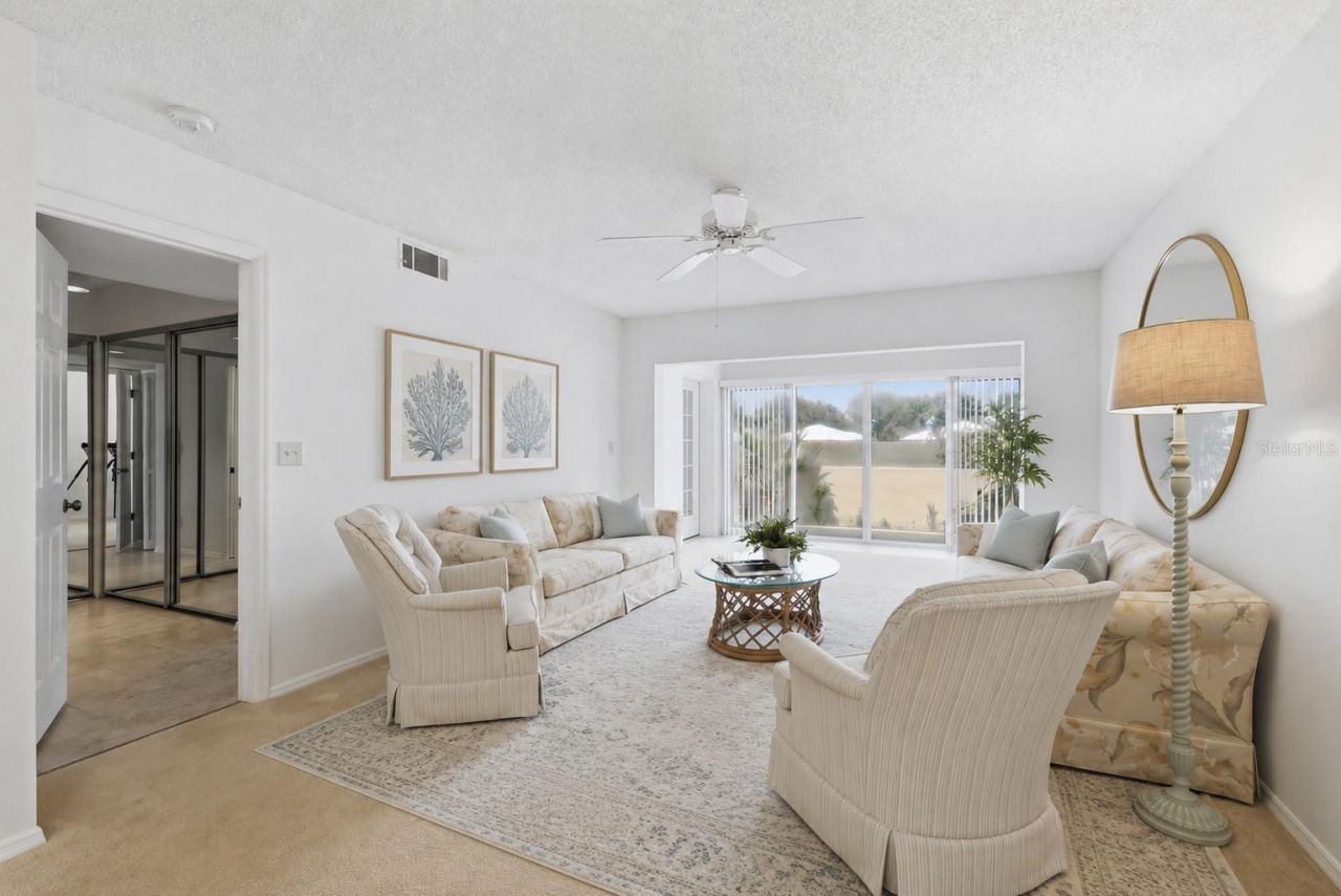 421 Cerromar Terrace, Unit 370, Venice, FL 34293 Photo