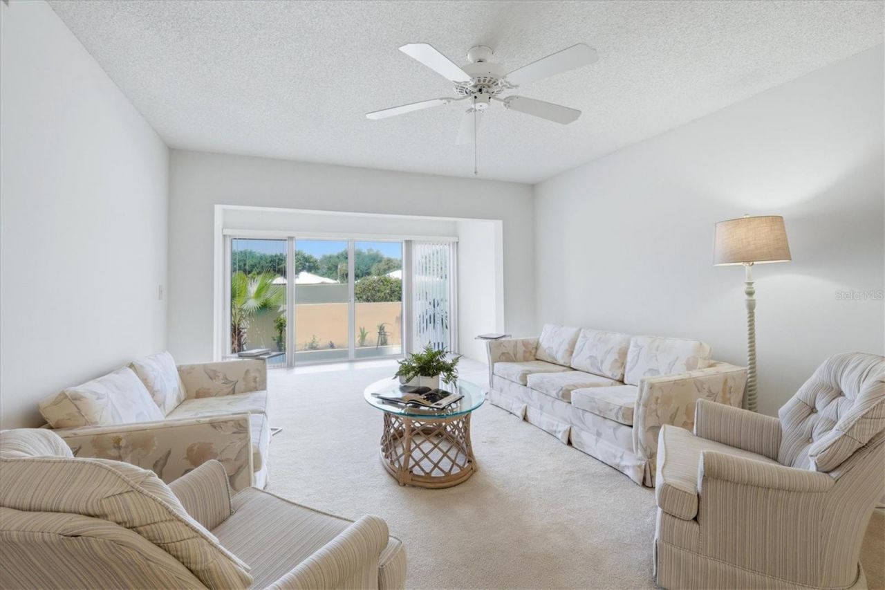 421 Cerromar Terrace, Unit 370, Venice, FL 34293 Photo