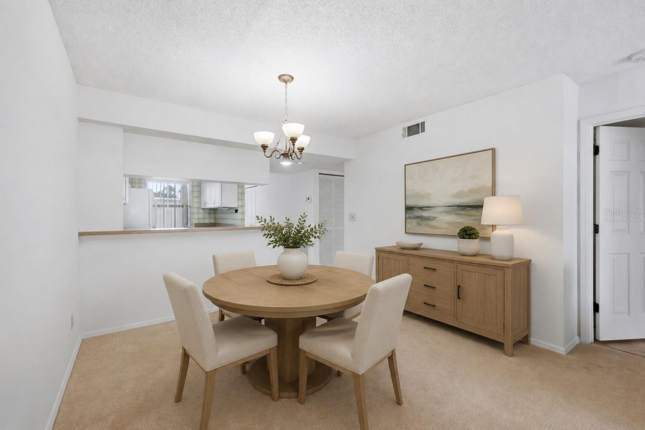 421 Cerromar Terrace, Unit 370, Venice, FL 34293 Photo