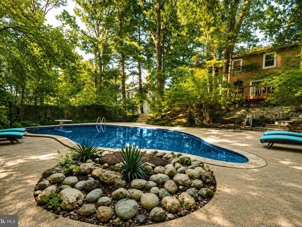 11 BUFFALO RUN, EAST BRUNSWICK, NJ 08816