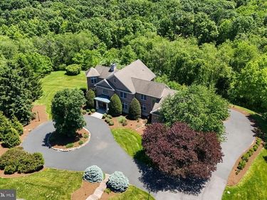 3 CONESTOGA LANE, MECHANICSBURG, PA 17050