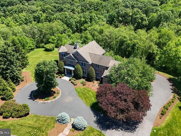 3 CONESTOGA LANE, MECHANICSBURG, PA 17050