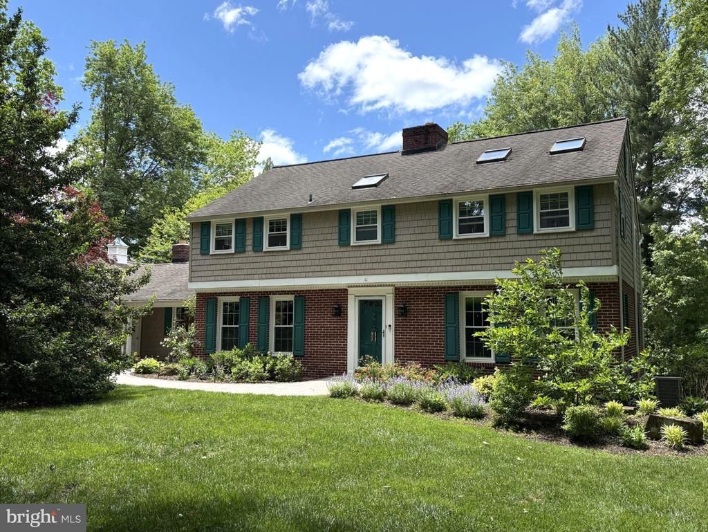 28 WATERVIEW ROAD, WEST CHESTER, PA 19380