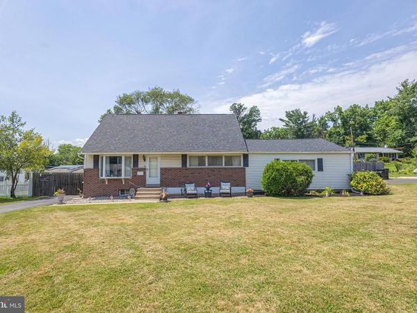 702 BURBRIDGE ROAD , HATBORO, PA 19040