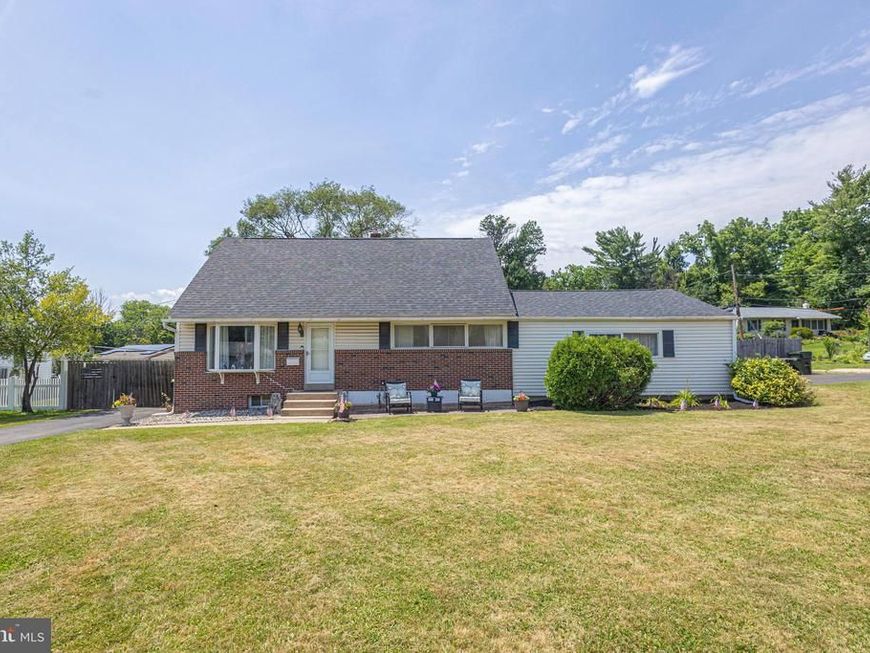 702 Burbridge Road , Hatboro, PA 19040 Main Photo