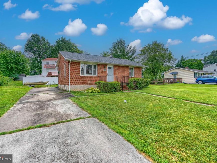 9607 Alda Drive, Baltimore, MD 21234 Main Photo