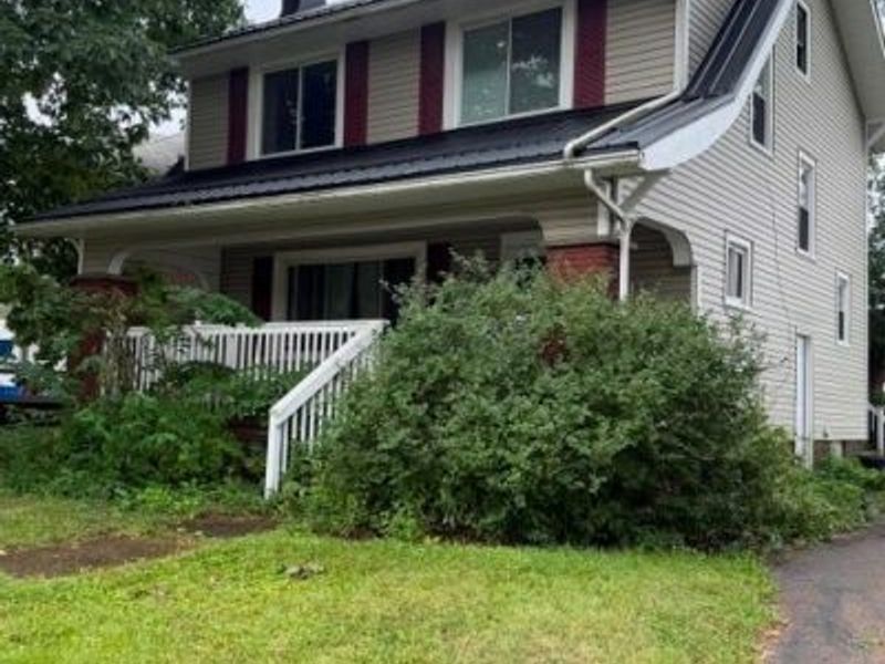3534 Fairmount Boulevard NE, Canton, OH 44705 Photo 2